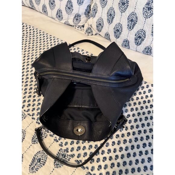 Coach Turnlock Edie Shoulder Bag Dark Blue Pebbled Leather Pewter - Picture 7 of 10